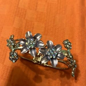 Metal Flower Bracelet